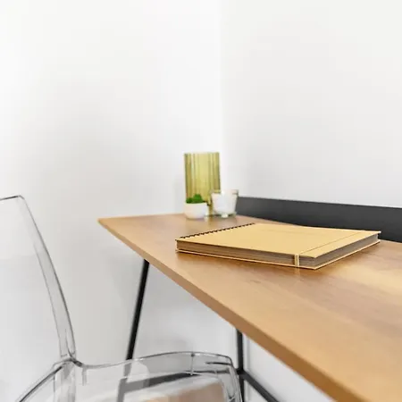 Direkt Am Staatstheater,modern,zentral,ruhig,2 Zimmer,netflix,privatparkplatz Auf Dem Hof