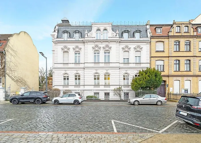 Direkt Am Staatstheater,modern,zentral,ruhig,2 Zimmer,netflix,privatparkplatz Auf Dem Hof Cottbus