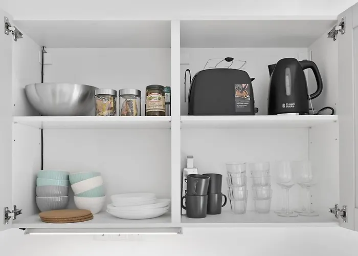 Apartment Direkt Am Staatstheater,modern,zentral,ruhig,2 Zimmer,netflix,privatparkplatz Auf Dem Hof